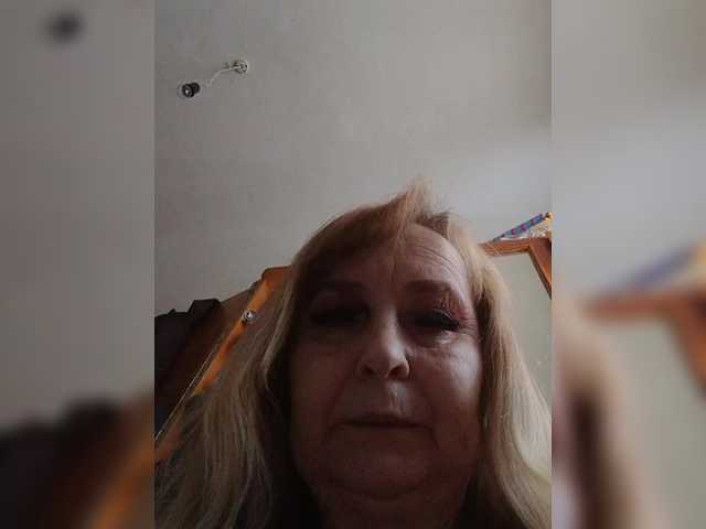 Alina1965's BongaCams show and profile