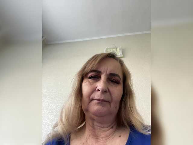 Alina1965's BongaCams show and profile