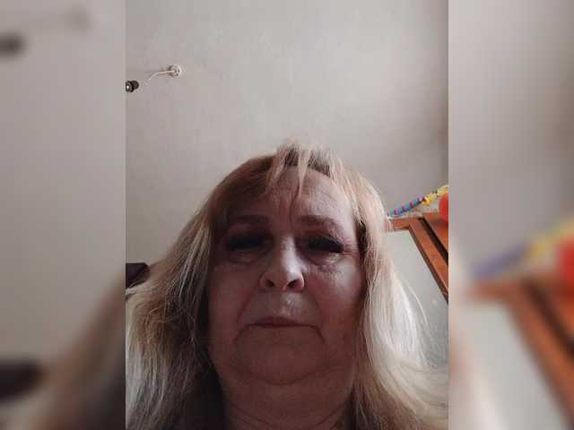 Alina1965's BongaCams show and profile