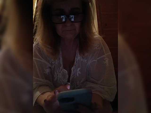 Alina1965's BongaCams show and profile