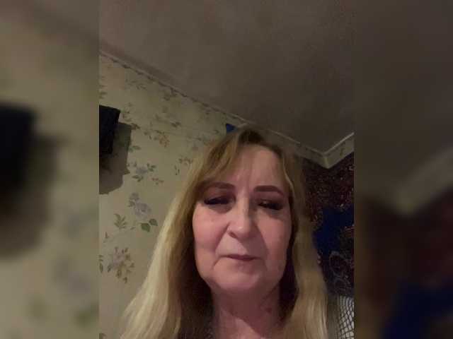 Alina1965's BongaCams show and profile