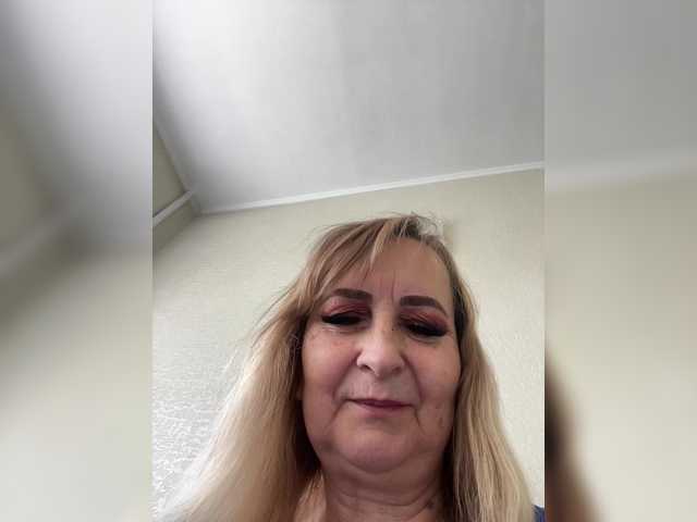 Alina1965's BongaCams show and profile