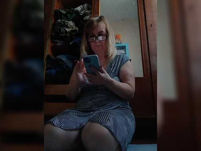 Alina1965's BongaCams show and profile