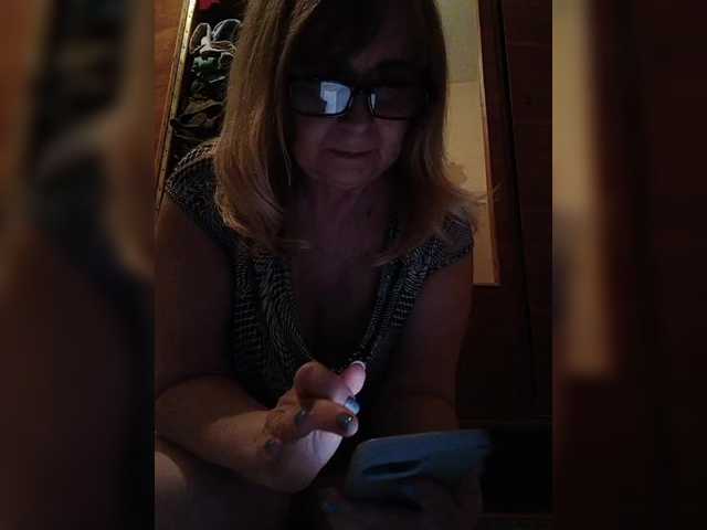 Alina1965's BongaCams show and profile