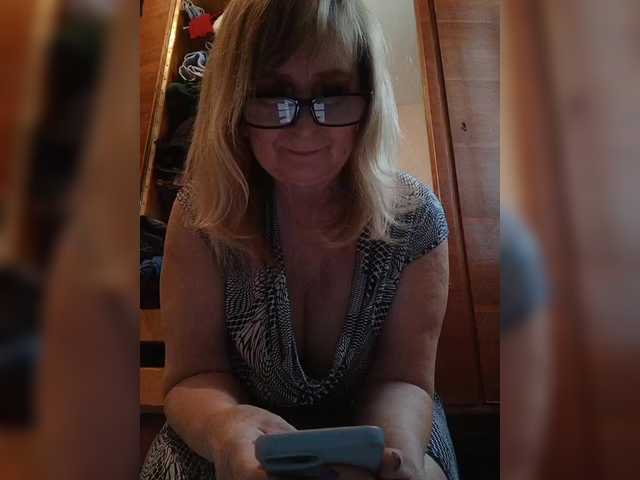 Alina1965, 60 y/o - Live Cam on BongaCams