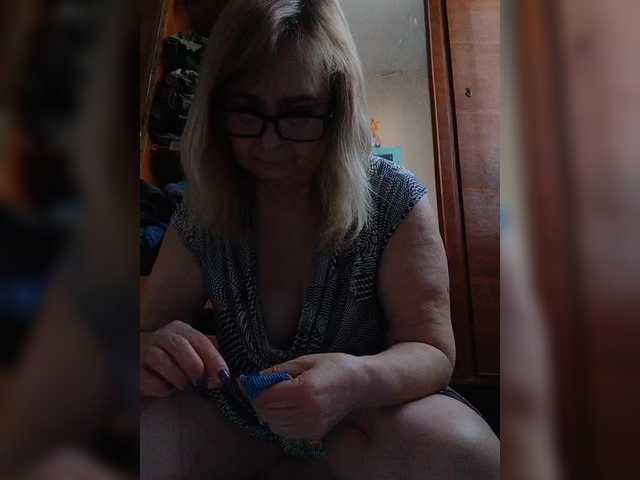 Alina1965's BongaCams show and profile