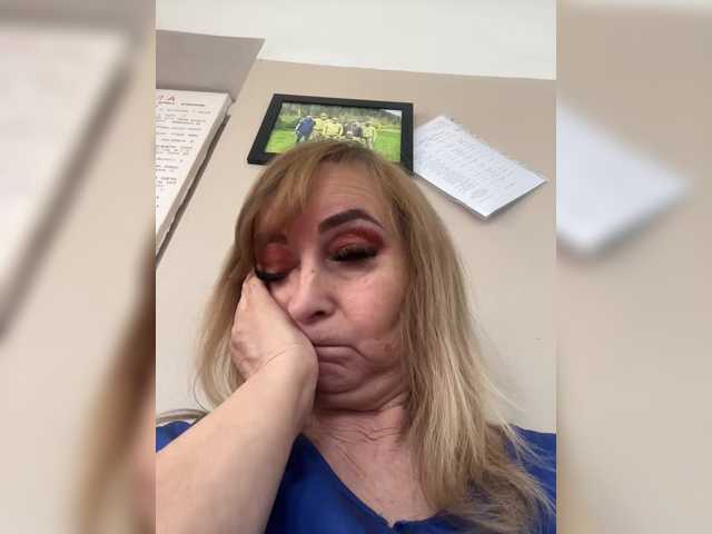 Alina1965's BongaCams show and profile