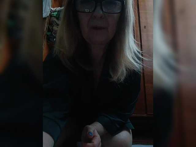 Alina1965's BongaCams show and profile