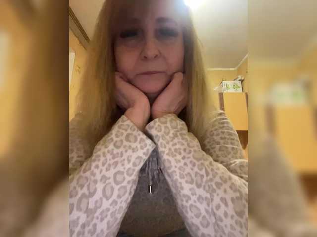 Alina1965's BongaCams show and profile