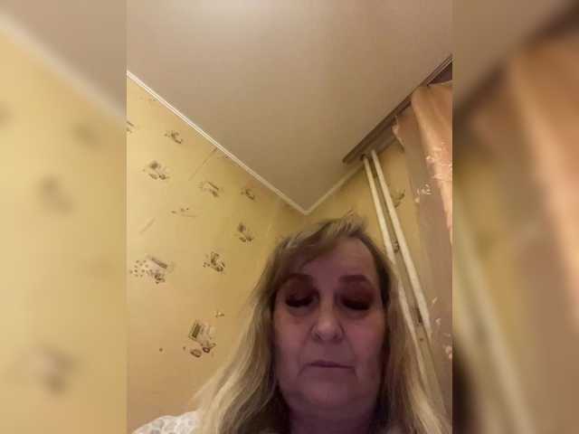 Alina1965's BongaCams show and profile