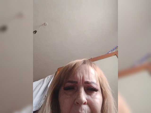 Alina1965's BongaCams show and profile