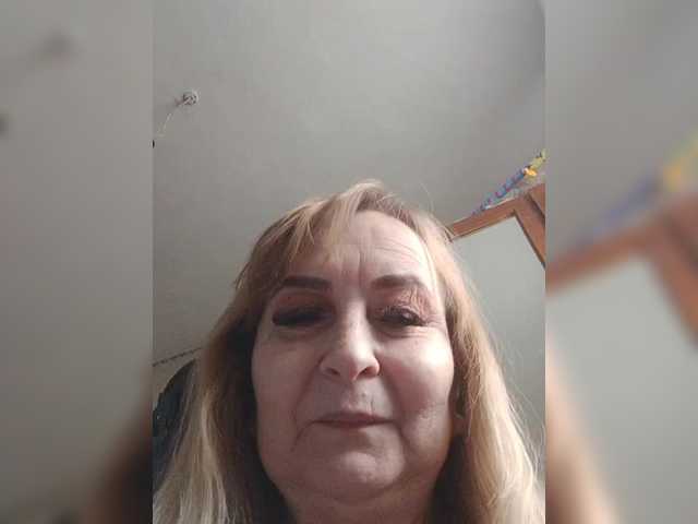 Alina1965's BongaCams show and profile