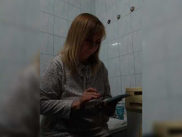 Alina1965's BongaCams show and profile