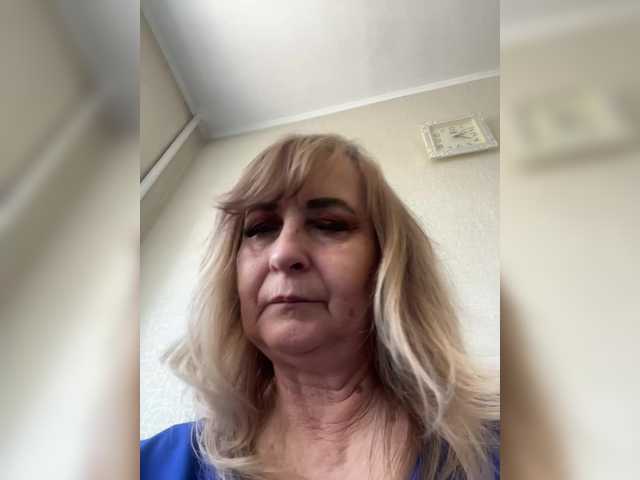 Alina1965's BongaCams show and profile