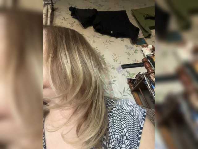 Alina1965's BongaCams show and profile