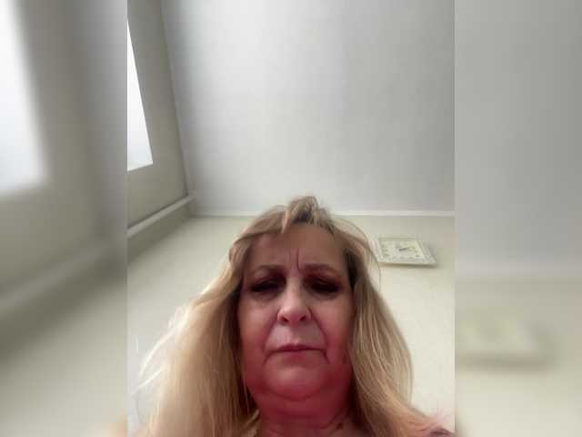 Alina1965's BongaCams show and profile