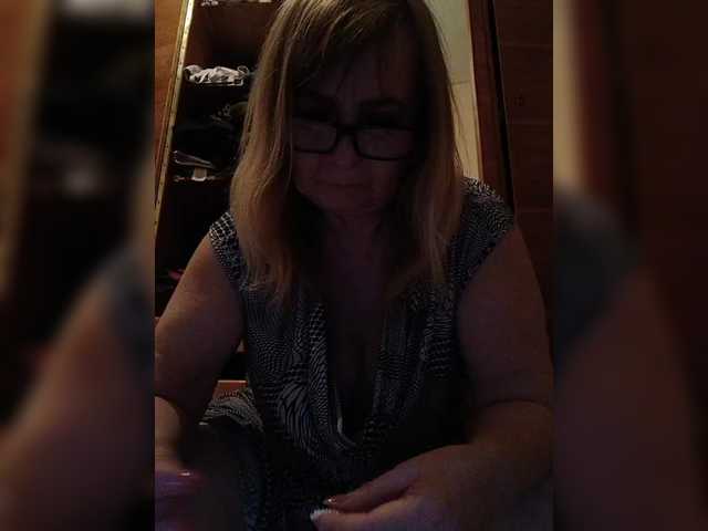 Alina1965's BongaCams show and profile