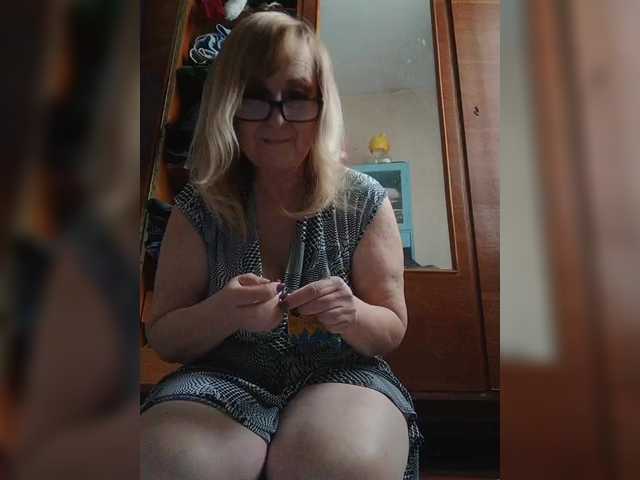 Alina1965's BongaCams show and profile