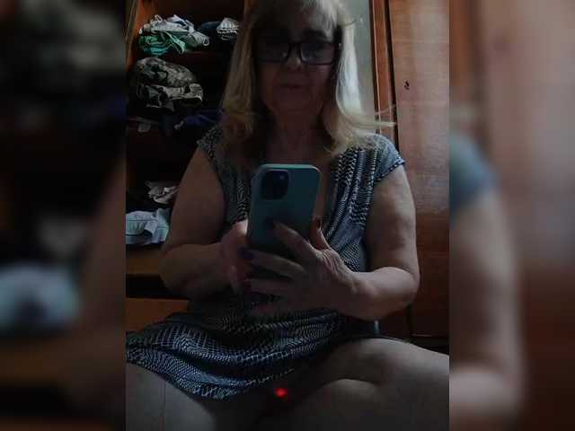 Alina1965's BongaCams show and profile