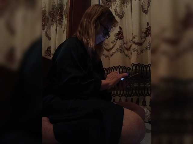 Alina1965's BongaCams show and profile