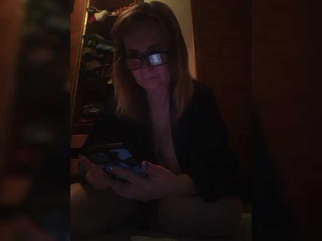 Alina1965's BongaCams show and profile