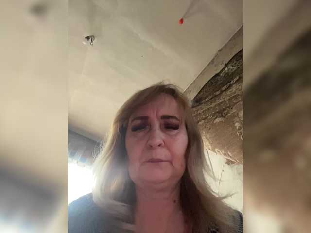 Alina1965's BongaCams show and profile