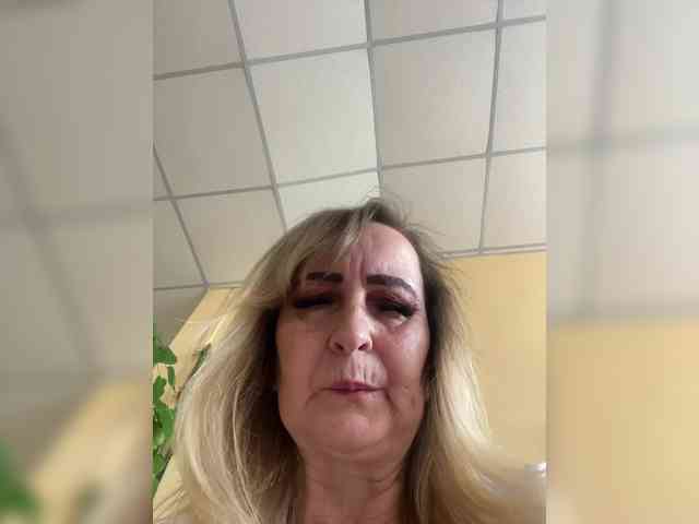 Alina1965 webcam
