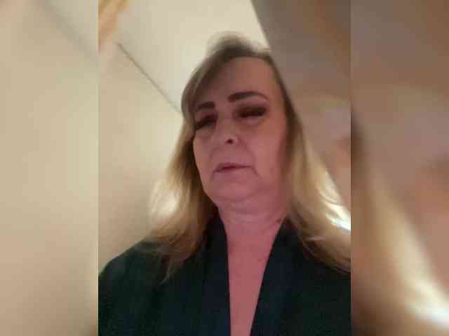 Alina1965 webcam