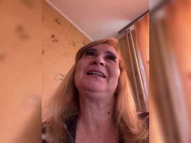 Alina1965 webcam
