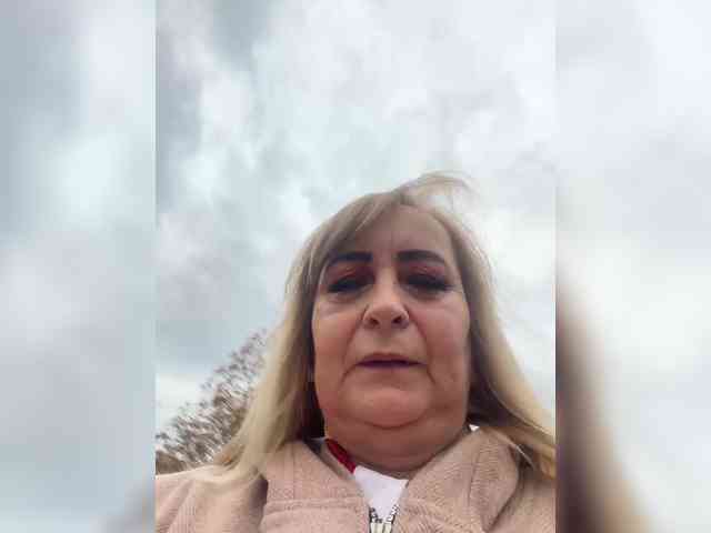 Alina1965 webcam