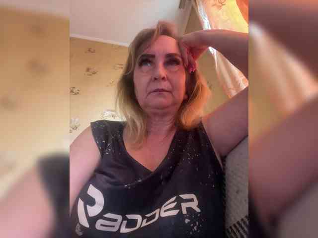 Alina1965 webcam
