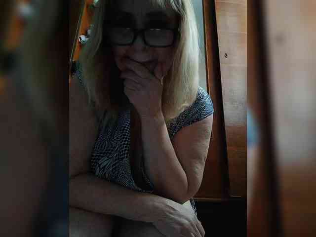 Alina1965 Live Webcam on BongaCams