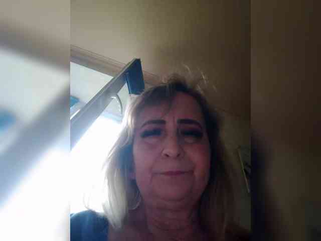 Alina1965 Live Webcam on BongaCams