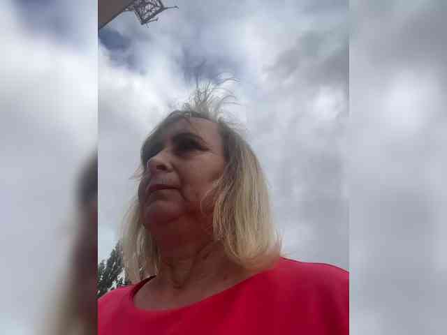 Alina1965 webcam