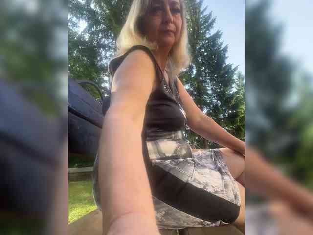 Alina1965 webcam