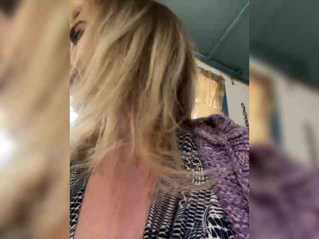 Alina1965 webcam
