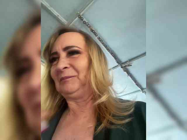 Alina1965 webcam