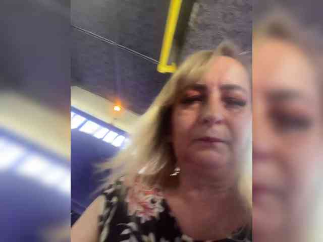 Alina1965 webcam