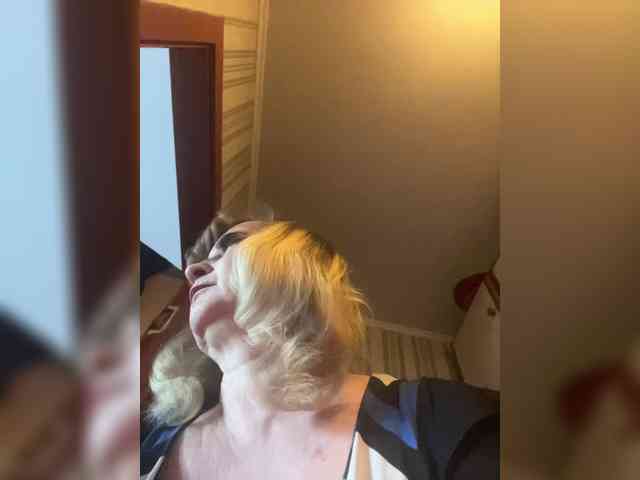 Alina1965 Live Webcam on BongaCams