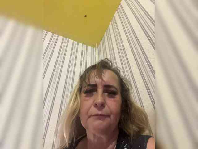Alina1965 webcam