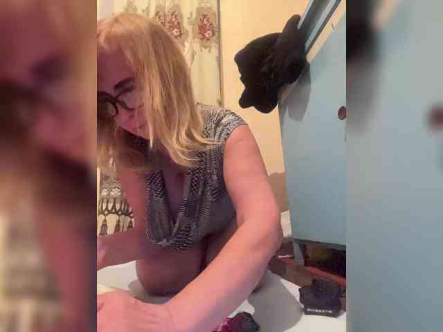 Alina1965 webcam