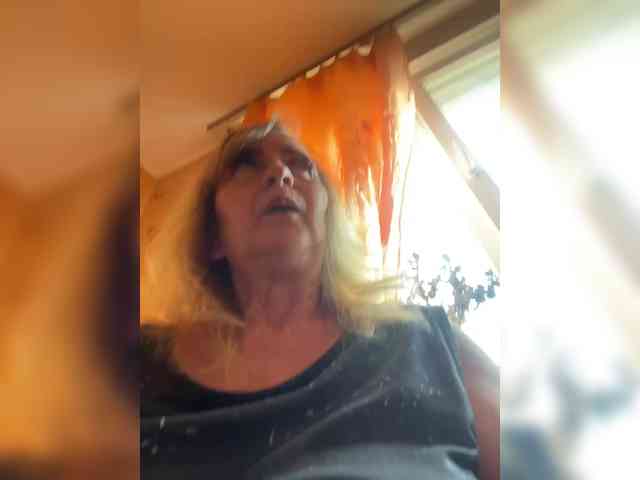 Alina1965 webcam