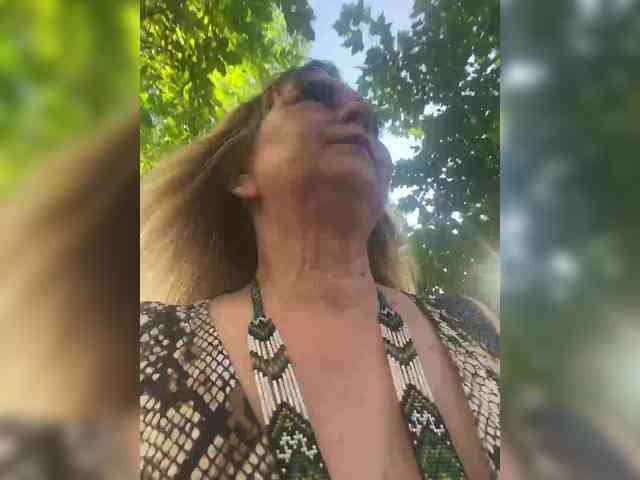 Alina1965 webcam