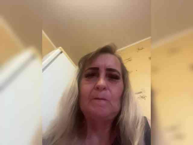 Alina1965 webcam