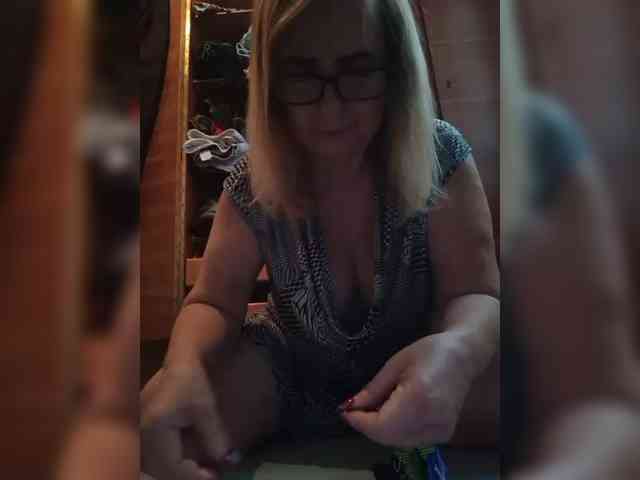 Alina1965 Live Webcam on BongaCams