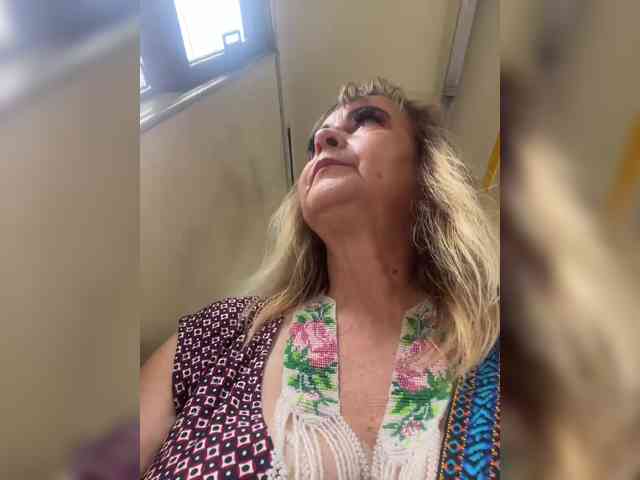 Alina1965 webcam