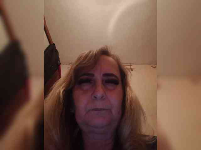 Alina1965 Live Webcam on BongaCams