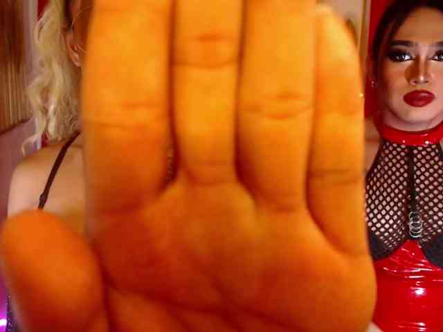 XXYourMajestyVictoriaXX