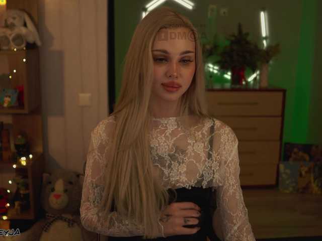 ManiFreyja's BongaCams show and profile