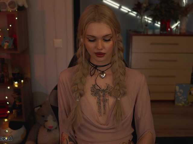 ManiFreyja from BongaCams is Freechat